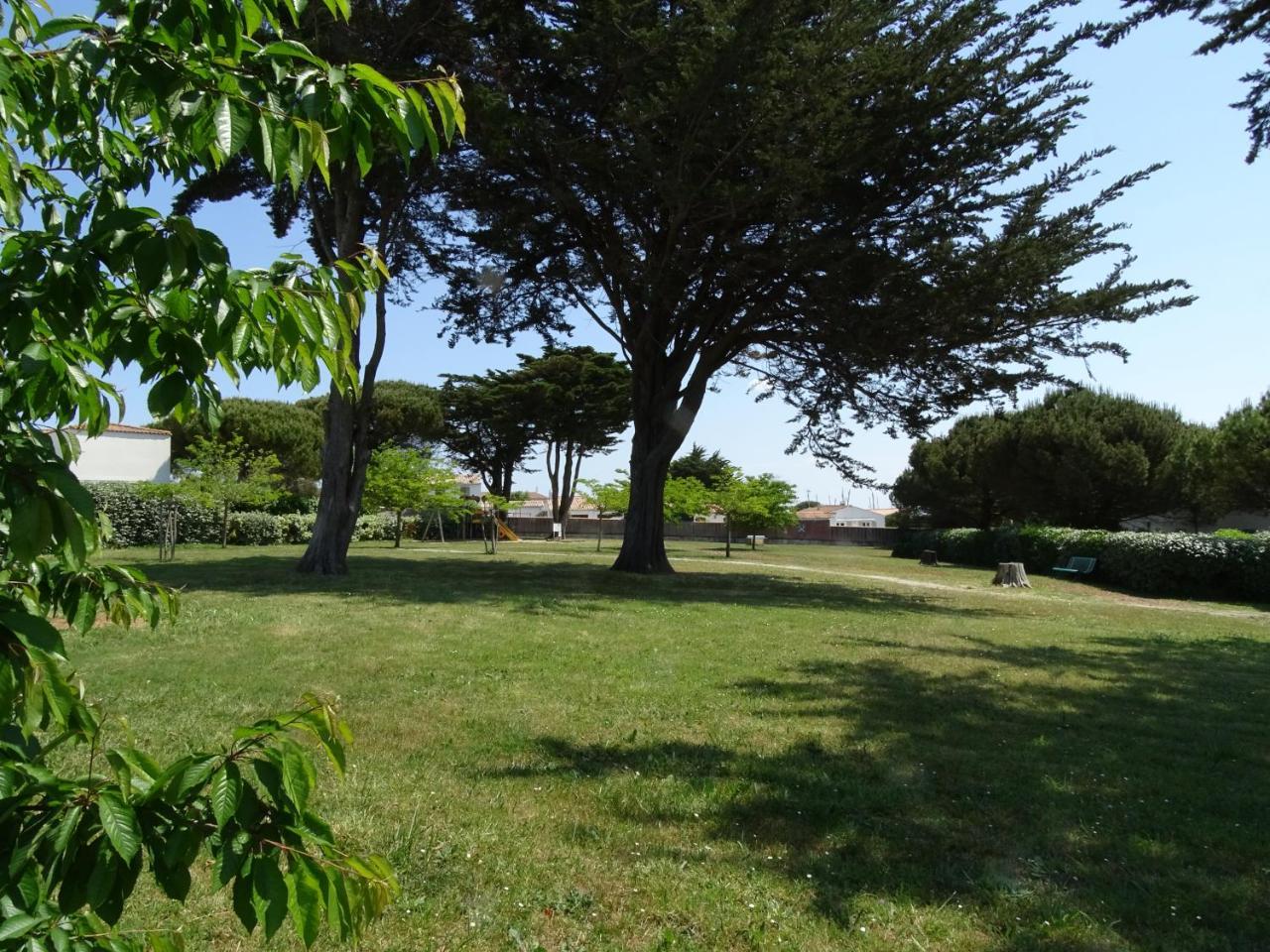 Studio Carline La Flotte Bagian luar foto